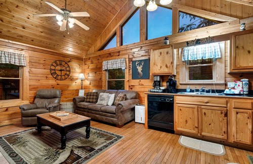 Pigeon Forge Cabin | New Hot Tub! - 1 Mile To Parkway! - King Bed - Great Location!