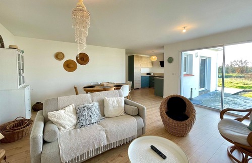 Bretignolles-sur-Mer House | New house 3 bedrooms, 6 sleeps, between sea and countryside, walk to town, WIFI