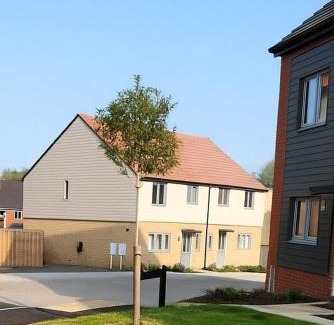 Wellingborough House | New House! Large Drive! Ideal For Business or Relocation, Weekly and Monthly Stay
