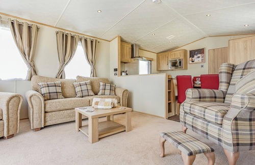 Looe House | New in 2017. Stylish and contemporary clad holiday home.