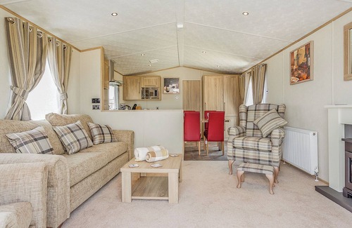 Looe House | New in 2017. Stylish and contemporary clad holiday home.