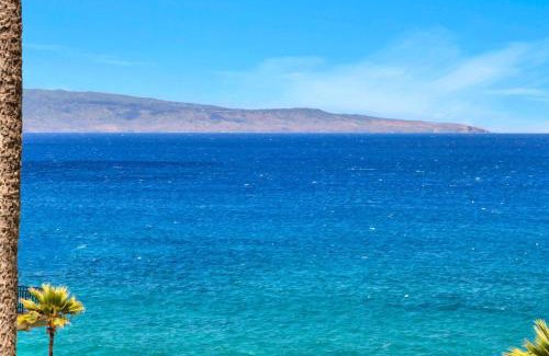 Napili Apartment | NEW KBM Resorts FREE CAR Kapalua Bay Villas Ocean View 1-Bedroom condo steps to beach with spacious lanai KBV-24G3