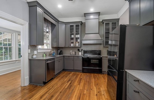 Tuscaloosa House | NEW Listing! BAMA House! Great for Game Day! Blocks to Stadium or Downtown!