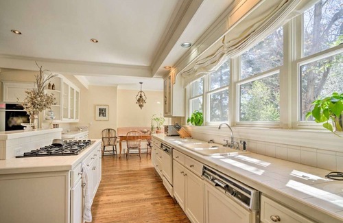 Broadmoor House | New Listing! Beautiful Broadmoor Estate - One block from the Broadmoor Resort
