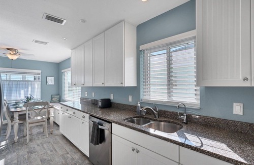 South Gulf Cove House | New Listing! Charlotte Harbor Area Resort, 120mi to Disney & 134mi to Universal - GRH805340