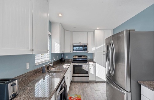 South Gulf Cove House | New Listing! Charlotte Harbor Area Resort, 120mi to Disney & 134mi to Universal - GRH805340
