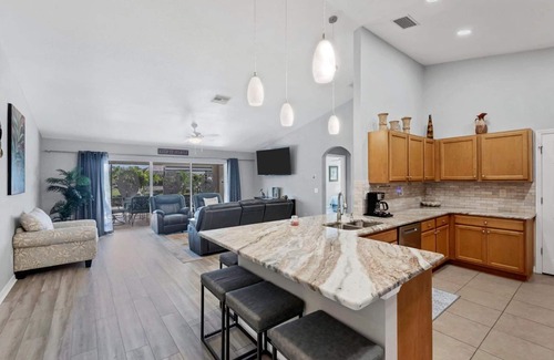 South Gulf Cove House | New Listing! Charlotte Harbor Area Resort, 120mi to Disney & 134mi to Universal - GRH633046