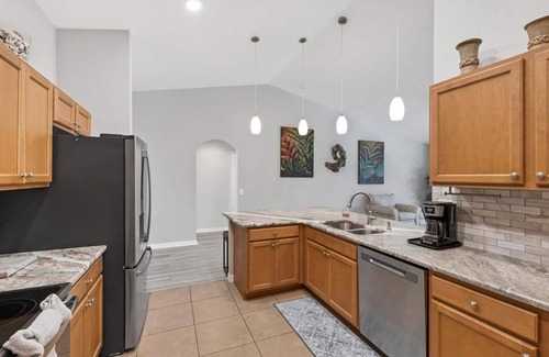 South Gulf Cove House | New Listing! Charlotte Harbor Area Resort, 120mi to Disney & 134mi to Universal - GRH633046