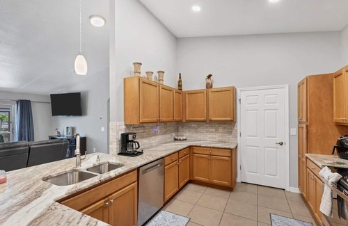 South Gulf Cove House | New Listing! Charlotte Harbor Area Resort, 120mi to Disney & 134mi to Universal - GRH633046