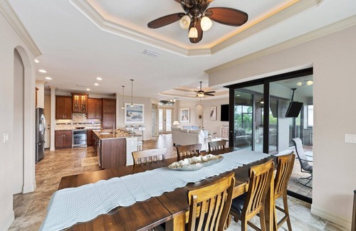 South Gulf Cove House | New Listing! Charlotte Harbor Area Resort, 120mi to Disney & 134mi to Universal - GRH802836