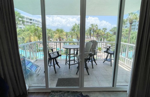 Fort Walton Beach Condo | NEW LISTING @ Destin West Bay and Resort! 1bd/2ba +Bunks! Sleeps 4