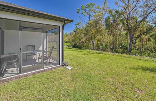 North Fort Myers House | New Listing! Enclaves @ Eagle Landing ~ Florida Living Single Family Home