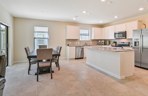 North Fort Myers House | New Listing! Enclaves @ Eagle Landing ~ Florida Living Single Family Home