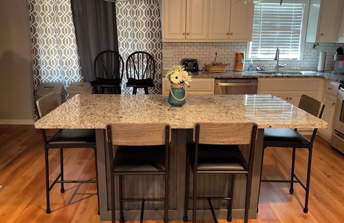 Columbus House | New Listing! Family Friendly Home, WIFI, Game Room, Large Yard near Ft. Benning