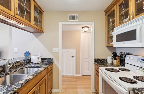 Ono Island Condo | NEW LISTING! Gulfside Villa 2A- AMAZING beachfront view NO HASSLE CHECK OUT