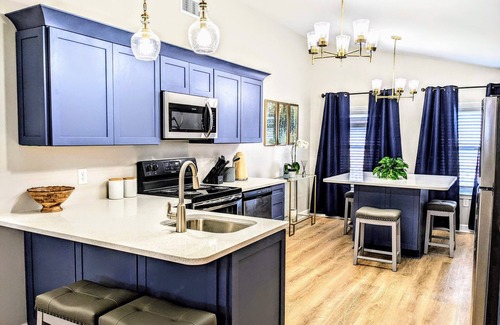 Kiska Beach Cottage | New listing! Premium location steps from the beach