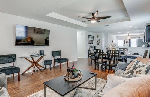 Wetmore House | New Listing! Prime San Antonio Location - TPC Golf & JW Marriott Resort