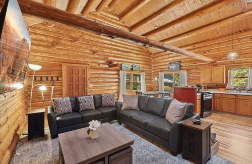Ouray Cabin | New Listing! Rustic Meets Contemporary Luxury - Outdoor Gathering Space
