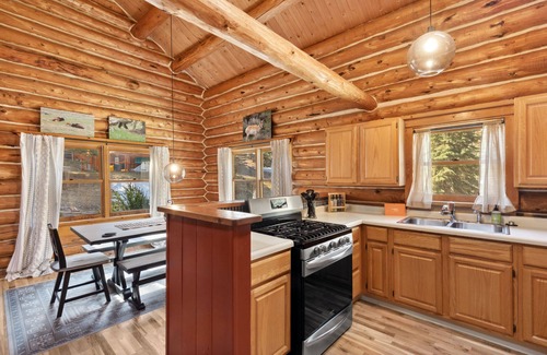 Ouray Cabin | New Listing! Rustic Meets Contemporary Luxury - Outdoor Gathering Space