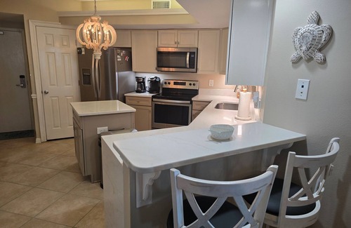 Orange Beach House | New Listing - The Salty Dawn. 3 Bed 2 Bath Ground Floor at Summer House in OB!