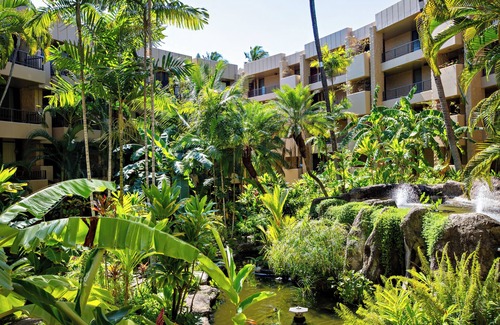 Honokowai Condo | New Listing! Tropical Oceanfront getaway awaits