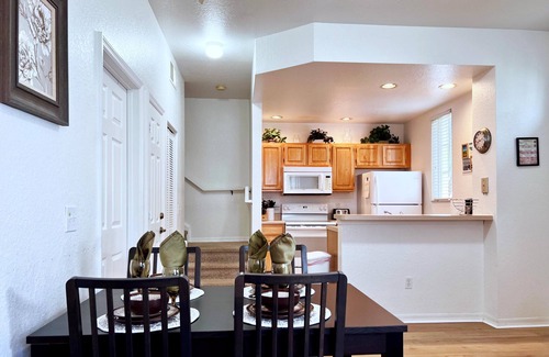 Venetian Bay Villages House | New Listing! Venetian Bay Resort, 6mi to Disney & 12mi to Universal - FS385480