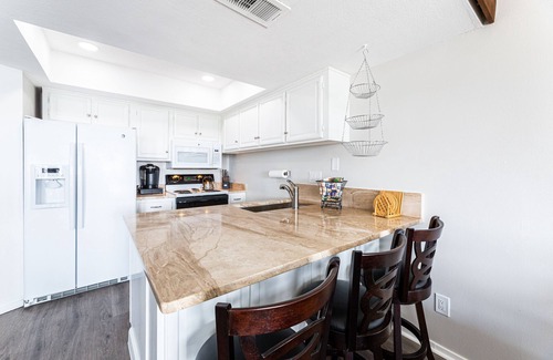 Comanche Point At Point Venture House | New Listing. Waterfront 4 B/R, 3 bath, Townhouse. Sleeps 9. Just renovated.