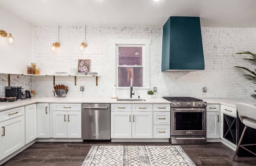Near East Columbus House | NEW - Luxurious Downtown Getaway
