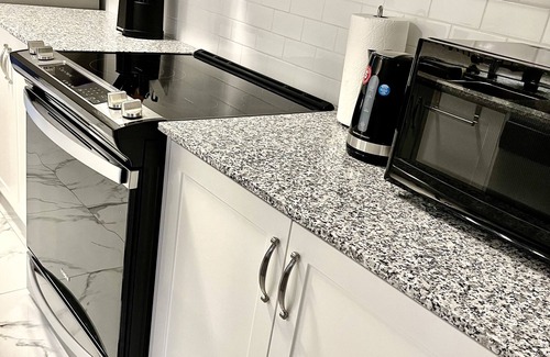 Whitby House | New luxury 3 +1 bedroom townhome in Whitby