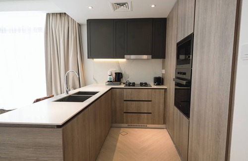 Jumeirah Village Circle Apartment | New Luxury Appart 2 Bed Private Pool 6 pers Oxford 212 JVC Dubai