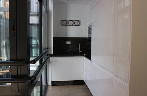 La Goleta Apartment | NEW LUXURY FLAT! HISTORY CENTER 1 BEDROOM (4 PAX)