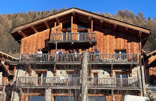 Sainte-Foy-Tarentaise Ski Chalet | NEW Luxury Chalet Sapins - PRIVATE POOL- Mountains VIEW - Family & Comfort - SPECIAL LAUNCH OFFER