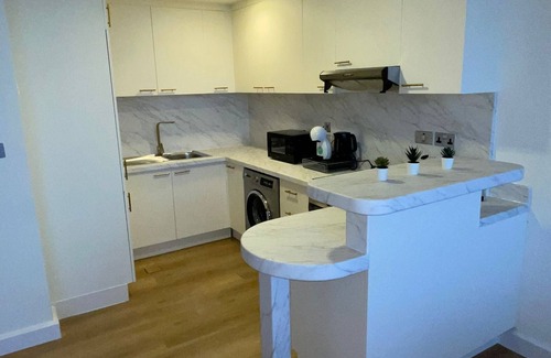 Bur Dubai Apartment | New Luxury spacious 1BR at Sky Gardens 4 pers DIFC Dubai