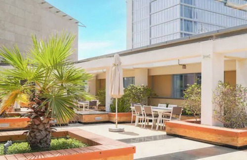 Bur Dubai Apartment | New Luxury spacious 1BR at Sky Gardens 4 pers DIFC Dubai
