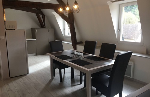Sarlat-la-Caneda Historic Center Apartment | New - Magnificent apartment T3 renovated, fully equipped with terrace