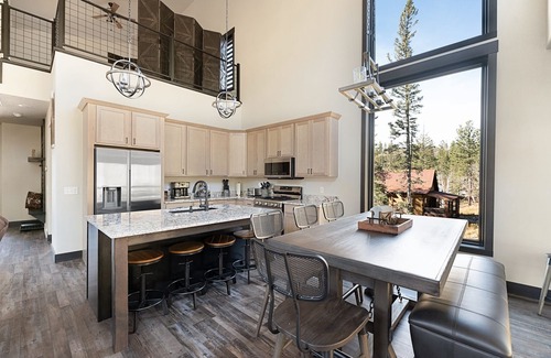 Lead Cabin | New Misty Pine - Brand New Cabin at Terry Peak