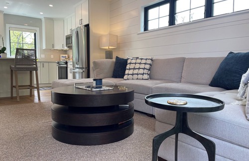 Provincetown House | New modern 2 bedroom king/qn townhome with parking, AC, Wifi, and all comforts!