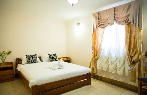 Prymors'kyi district Apartment | New modern apartment in Arcadia