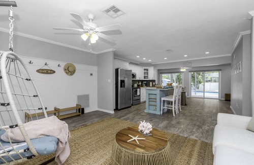 Seminole Villa | NEW Modern Home w/Heated Pool and Resort Backyard - 4 mins to beach
