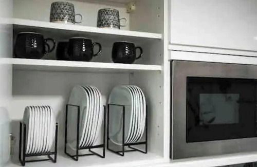 Soho Apartment | New Modern Hybrid 4 bedroom 7 Bed apartment