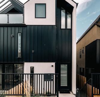 River North Art District House | New Modern Luxe Stay - Roof Deck - Center of RiNo