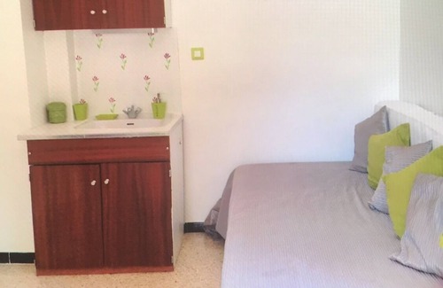 Six-Fours-les-Plages House | New: Nice house in a quiet area, close to the sea