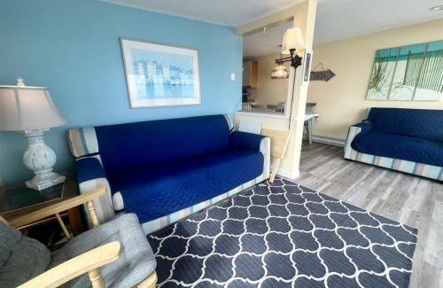 Wells Beach House | New Ocean Surf 6 - Wells Beach Oceanfront Condo