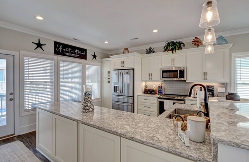 Holden Beach House | New Oceanfront Home with Private Pool, Elevator, WiFi & AC - Steps to Beach