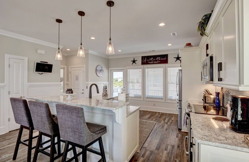 Holden Beach House | New Oceanfront Home with Private Pool, Elevator, WiFi & AC - Steps to Beach