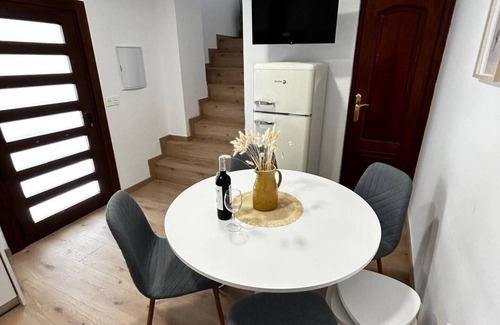 Lanjaron Apartment | NEW ON THE MARKET! Discover this charming property in Lanjarón, Granada