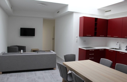 Opfingen Apartment | New opening 2019 modern suite with three bedrooms in a quiet location close to the city