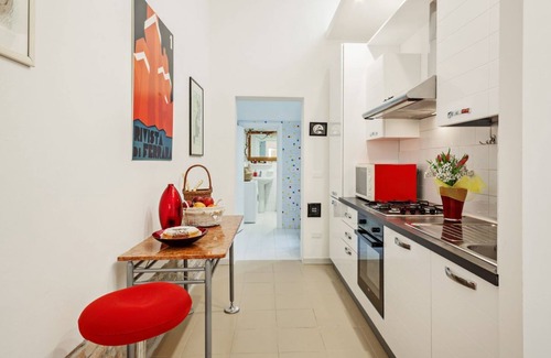 Ferrara Apartment | NEW!Palazzo dei Diamanti! Pets Friendly
