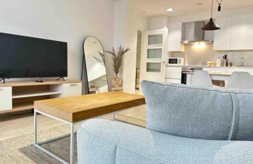 Vigo Apartment | New Port, Free Parking YBH1S