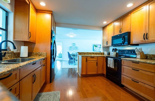 Bradenton House | NEW! Private Pool Home with Short Drive to AMI